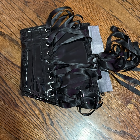 Amazon Black Corset Waist Trainer Accessories - Picture 4 of 4